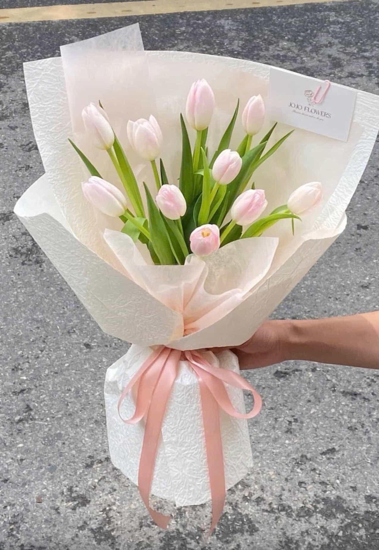 Bó tulip hồng Dynasty 10 bông